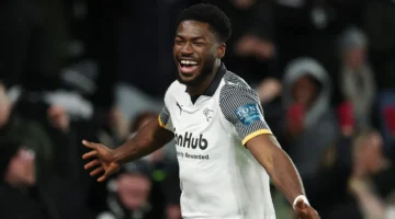 منافس ليدز يونايتد يقتحم سباق التعاقد مع المهاجم الأمريكي باتريك أجيمانغ